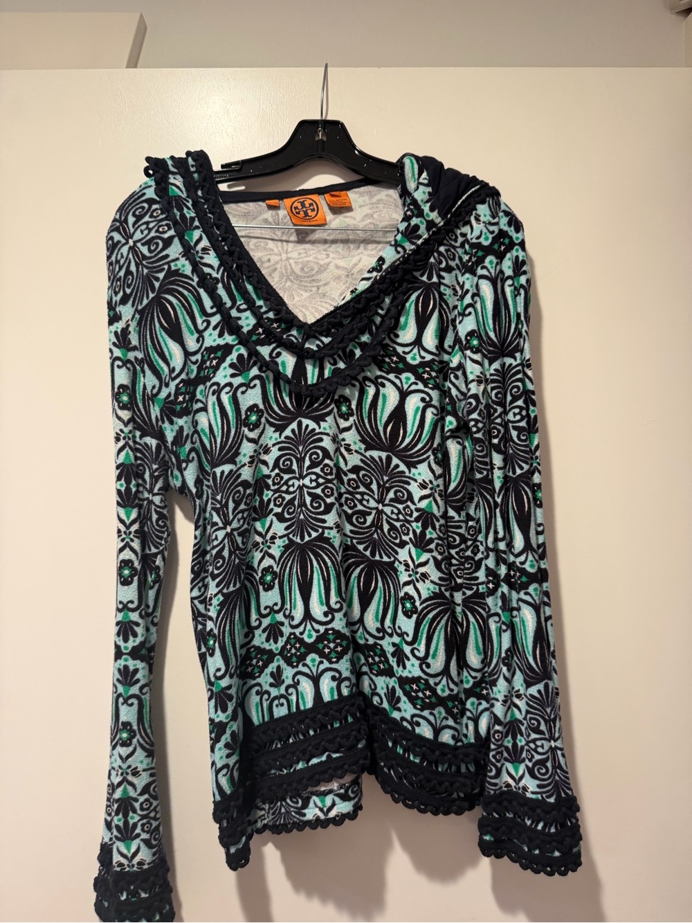 Tory Burch Black and Mint Patterned V-Neck Hoodie Top